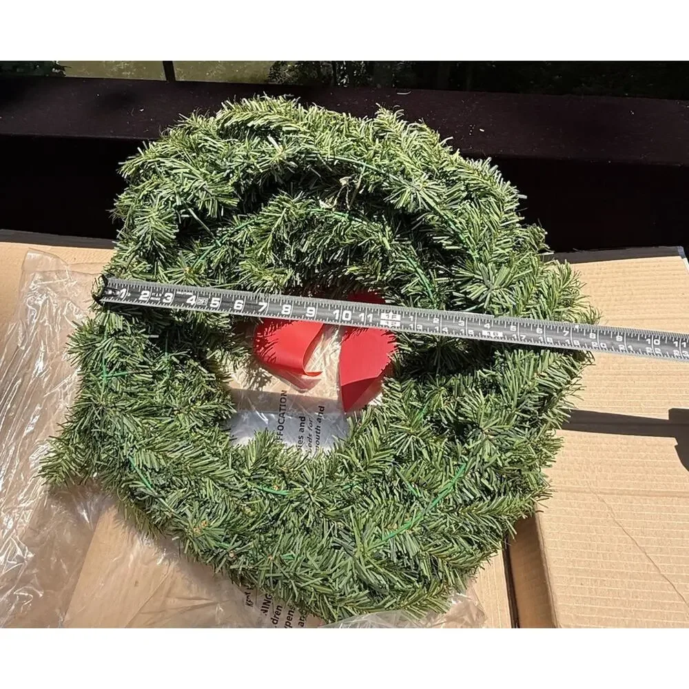Brookstone Pinecone & BERRY 24” Christmas Wreath In Original Box Not Pre lit